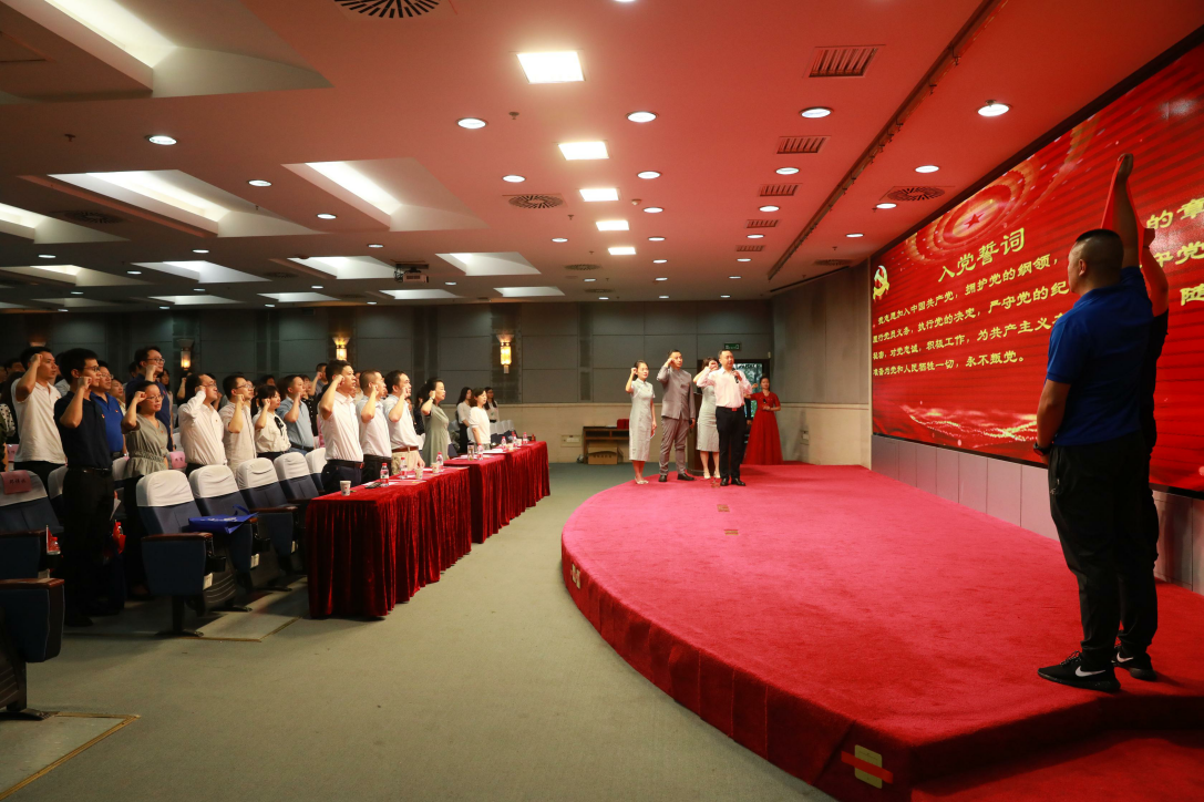 \'图片2.png\'